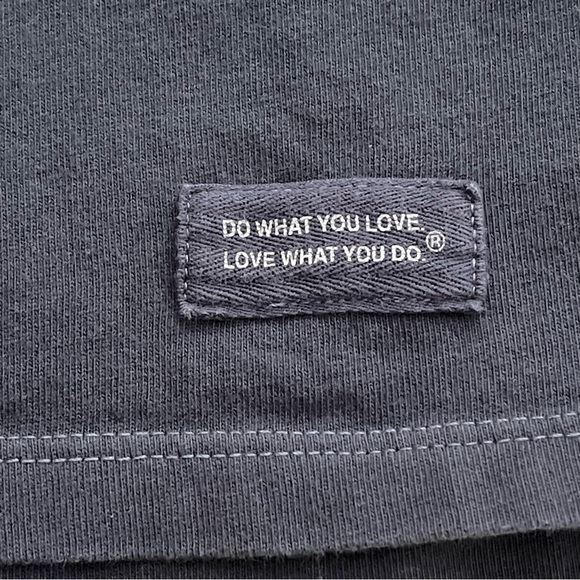 Life Is Good Short Sleeved Tee Women’s Size Large - Picture 10 of 12